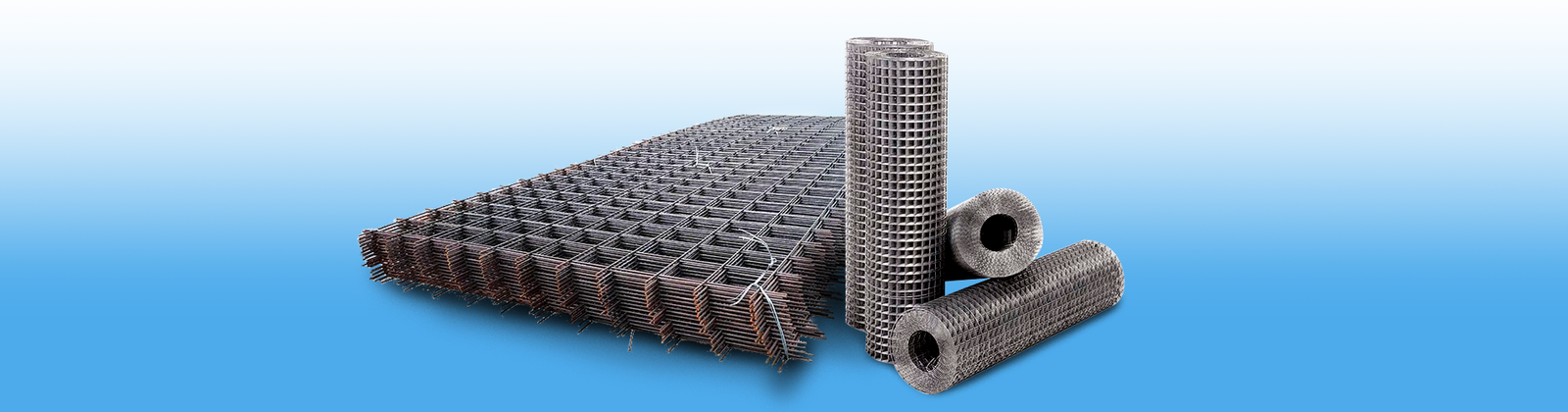 Malla electrosoldada en presentación de paneles y rollos para construcción.